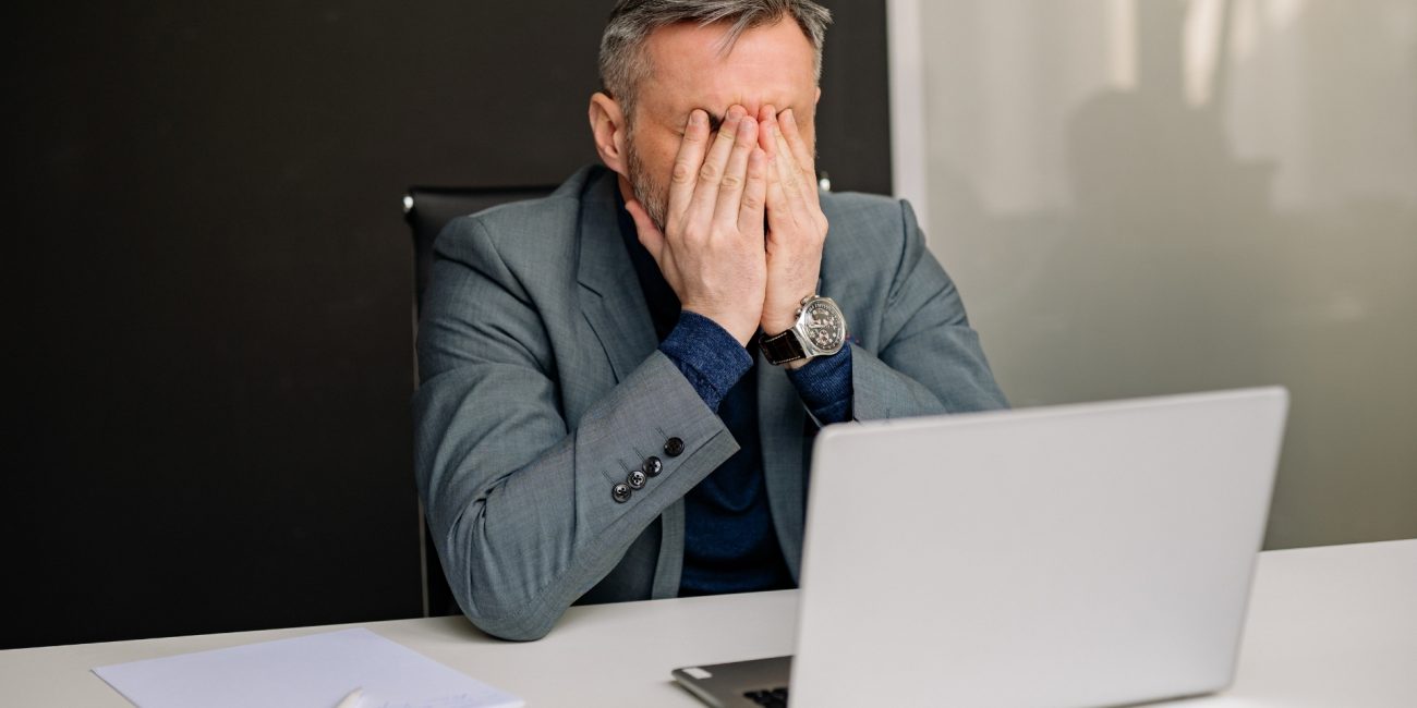 10 sinais de que esta na empresa errada e precisa mudar de emprego